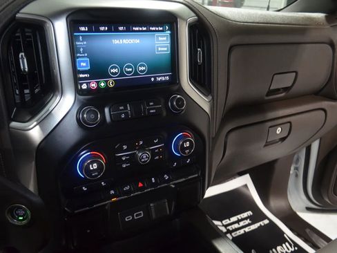 Used 2019 Chevrolet Silverado 1500 RST w/ All-Star Edition AWD/4WD image 25