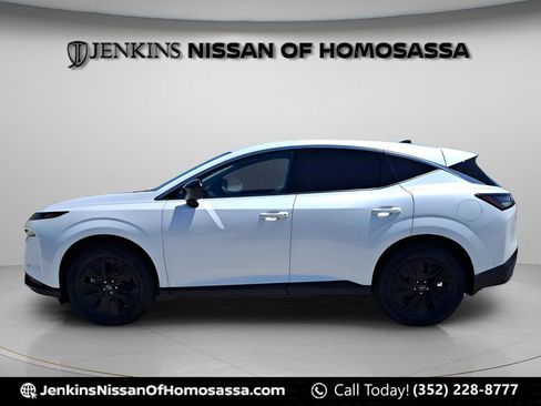 Certified 2025 Nissan Murano SV AWD/4WD image 7
