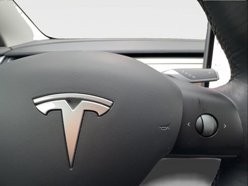 Used 2023 Tesla Model 3 Performance AWD/4WD image 39