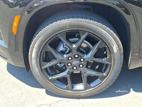 Certified 2024 Chevrolet Traverse RS AWD/4WD image 8