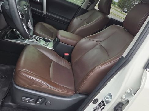 Used 2018 Toyota 4Runner Limited AWD/4WD image 16