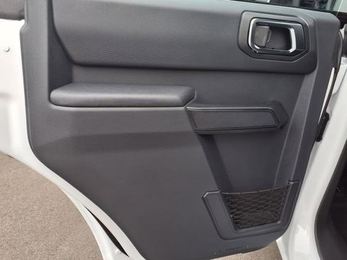 New 2025 Ford Bronco Base image 13