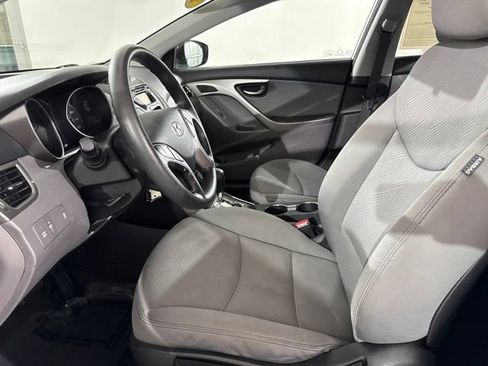 Used 2013 Hyundai Elantra GLS w/ Preferred Pkg FWD image 17