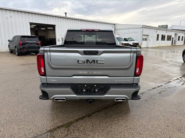 Used 2026 GMC Sierra 1500 Denali Ultimate AWD/4WD image 4