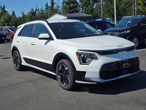 New 2026 Kia Niro Wind FWD image 7