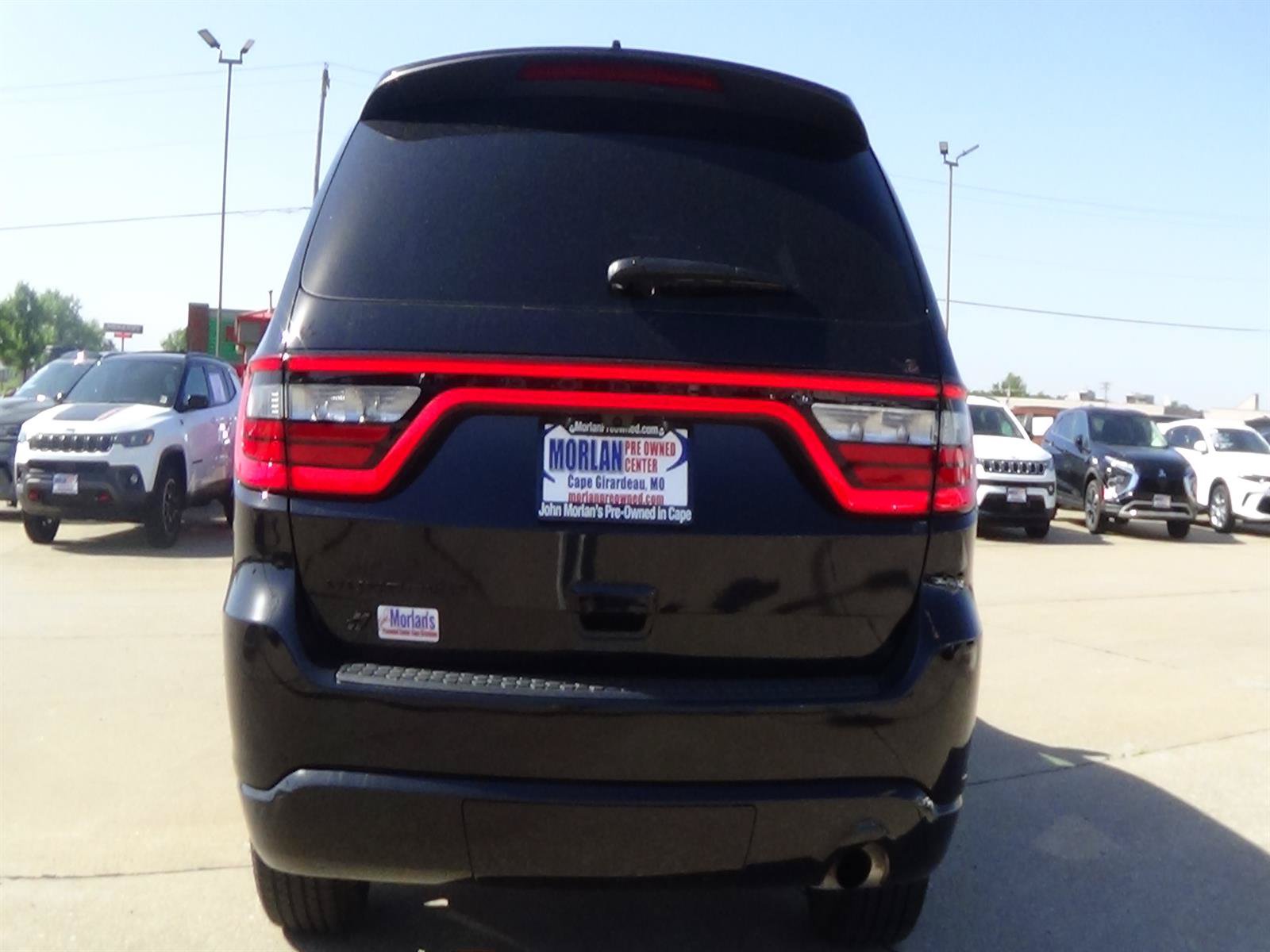 Certified 2024 Dodge Durango SXT w/ SXT Blacktop Group AWD/4WD image 7