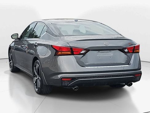 Used 2025 Nissan Altima 2.5 SR image 7