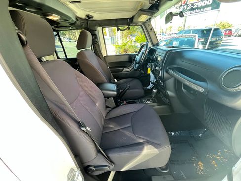 Used 2013 Jeep Wrangler Unlimited Sport w/ Connectivity Group image 12