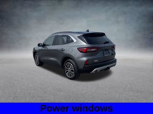 Used 2023 Ford Escape SE w/ PHEV Premium Package FWD image 8