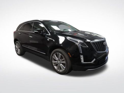 Certified 2023 Cadillac XT5 Premium Luxury image 8