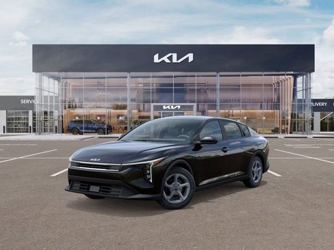 New 2025 Kia K4 LXS FWD image 1