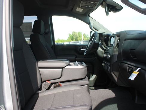 New 2026 Chevrolet Silverado 2500 Custom w/ Custom Value Package AWD/4WD image 23