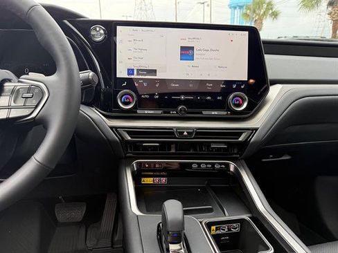 New 2026 Lexus TX 350 AWD image 15