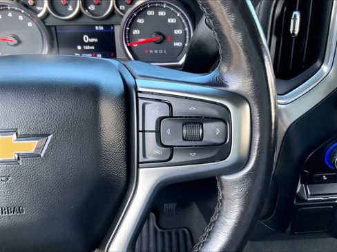 Used 2021 Chevrolet Silverado 1500 LT AWD/4WD image 21