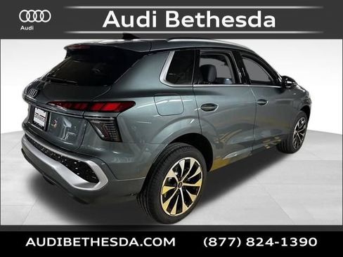 New 2026 Audi Q3 quattro 2.0T AWD/4WD image 7