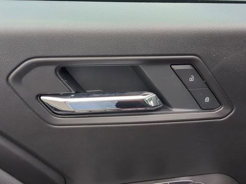 New 2025 GMC Canyon Elevation w/ Convenience Package image 20