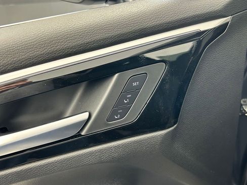 New 2026 Mitsubishi Outlander SEL image 15