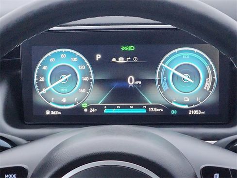 Certified 2024 Hyundai Tucson Limited image 13