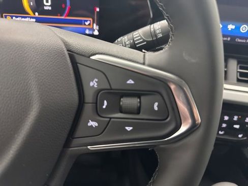 New 2026 Chevrolet Trax LT w/ Driver Confidence Package FWD image 12