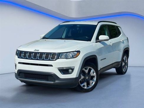 Used 2020 Jeep Compass Limited AWD/4WD image 2