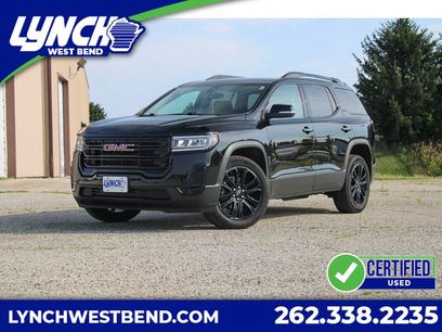 Used 2023 GMC Acadia SLE w/ Driver Convenience Package