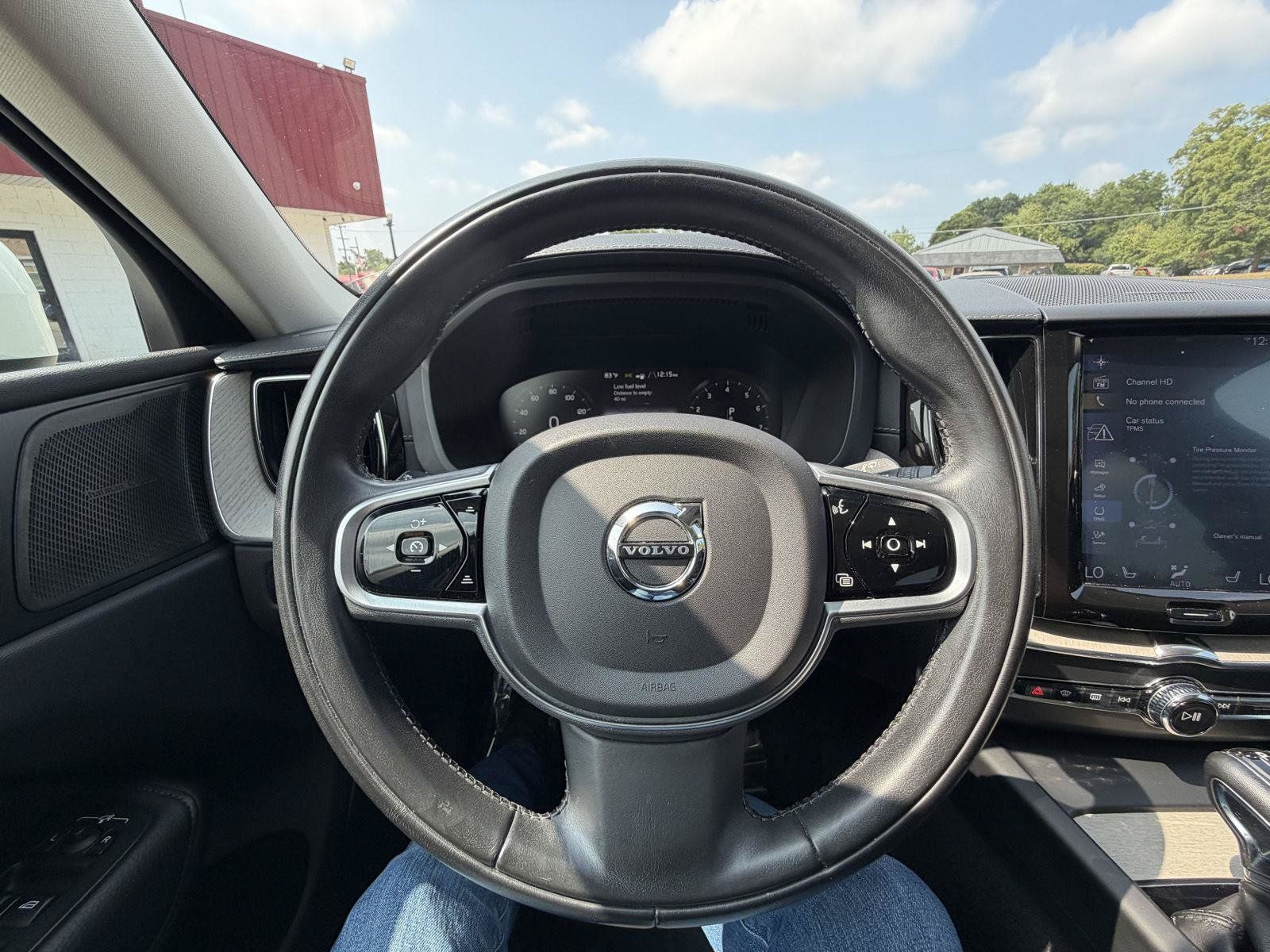Used 2020 Volvo XC60 T5 Inscription w/ Protection Package Premier AWD/4WD image 13