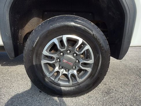 Used 2021 GMC Sierra 2500 SLE w/ SLE Value Package; image 22