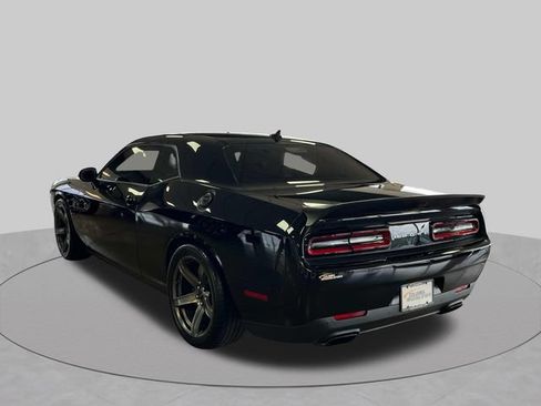 Used 2023 Dodge Challenger SRT Hellcat RWD image 5