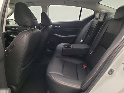 Used 2021 Nissan Altima 2.5 SR FWD image 18