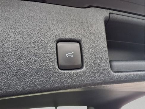 Used 2023 Ford Escape ST-Line w/ Tech Pack #1 AWD/4WD image 11