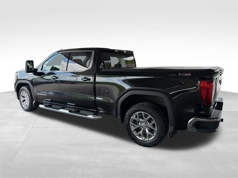 Used 2021 GMC Sierra 1500 SLE w/ X31 Off-Road Package AWD/4WD image 3
