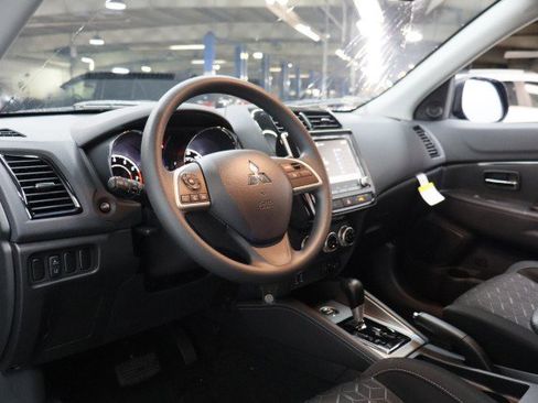 New 2026 Mitsubishi Outlander Sport ES image 5