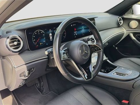 Used 2023 Mercedes-Benz E 350 4MATIC Sedan image 8