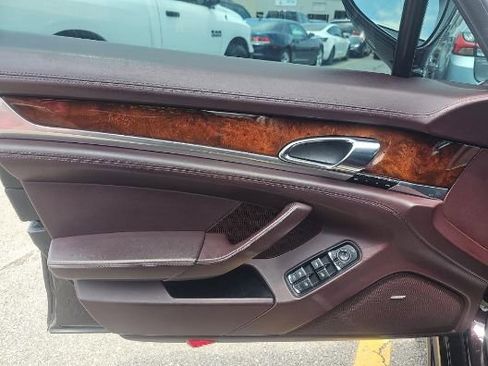 Used 2012 Porsche Panamera 4S image 7