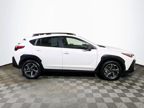 Used 2025 Subaru Crosstrek 2.0i Premium AWD/4WD image 8