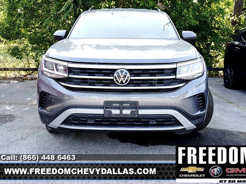 Used 2022 Volkswagen Atlas SE FWD image 2