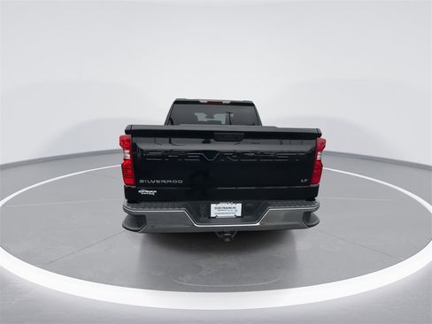 Used 2023 Chevrolet Silverado 1500 LT image 7