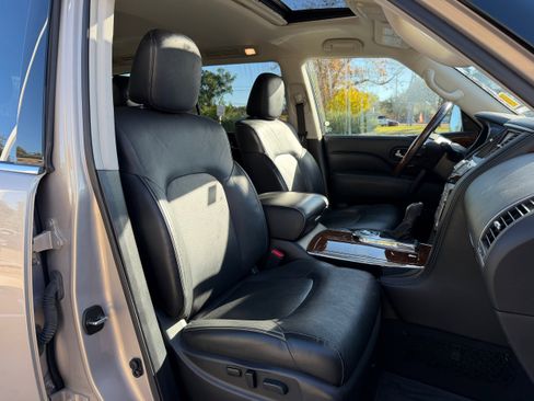 Used 2019 INFINITI QX80 Luxe w/ 22" Wheel Package image 10