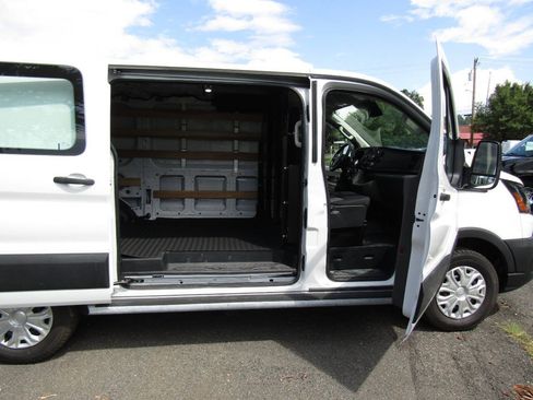 Used 2024 Ford Transit 250 Low Roof w/ Exterior Upgrade Package RWD image 24