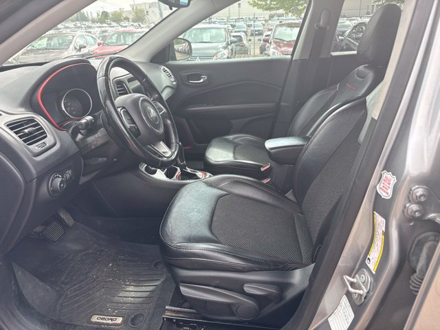 Used 2020 Jeep Compass Trailhawk AWD/4WD image 5