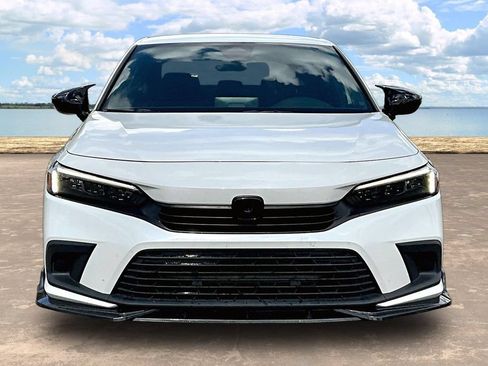 Used 2023 Honda Civic Sport image 2