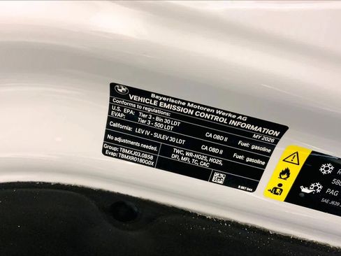 New 2026 BMW X5 xDrive40i w/ Executive Package image 17