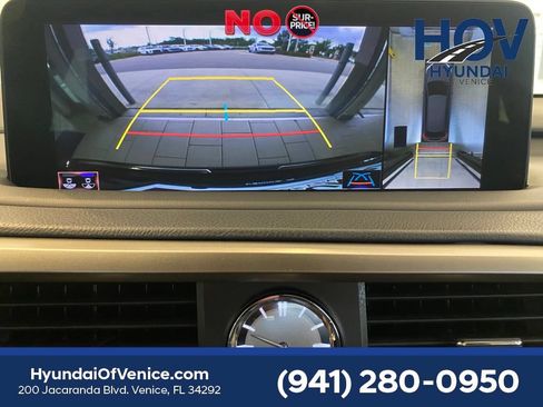 Used 2022 Lexus RX 350L Luxury w/ Accessory Package (Z1) FWD image 23