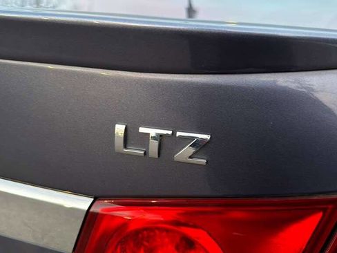 Used 2014 Chevrolet Cruze LTZ w/ Sun, Sound and Sport Package image 26
