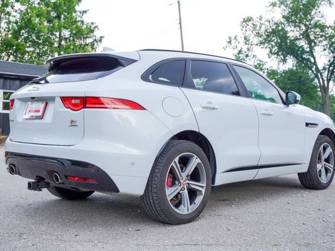 Used 2017 Jaguar F-PACE S AWD/4WD image 7