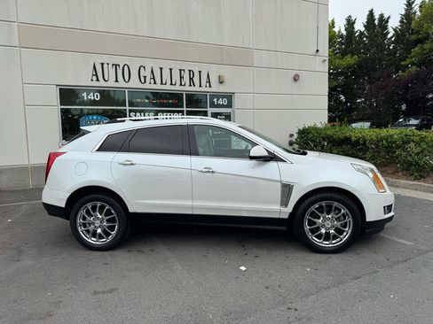 Used 2013 Cadillac SRX Premium AWD/4WD image 2