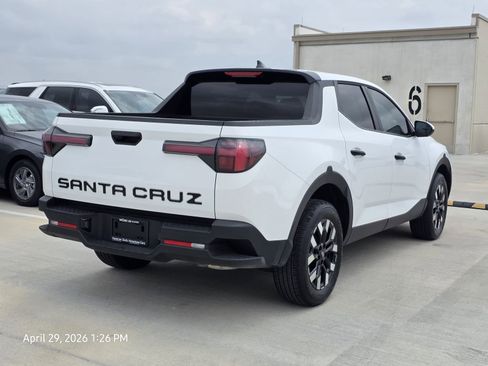 Certified 2026 Hyundai Santa Cruz SE FWD image 6