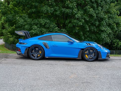 Used 2024 Porsche 911 GT3 RS RWD image 8