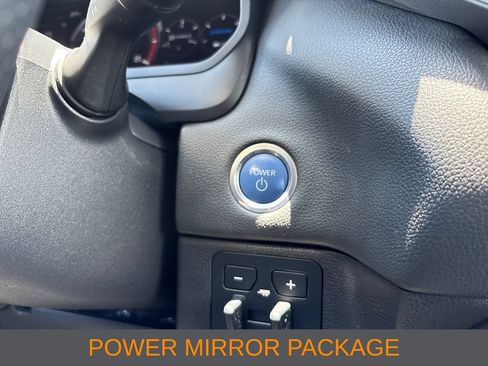 Used 2023 Toyota Tundra Limited w/ Power Package RWD image 12