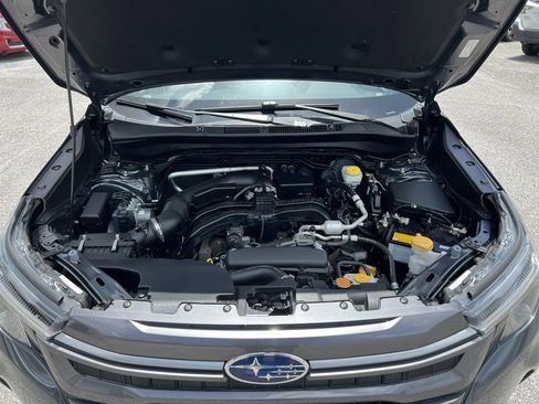 Used 2025 Subaru Forester Limited AWD/4WD image 31